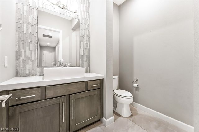 8477 Wolf Mountain Court, Las Vegas, NV 89129
