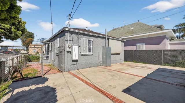 200 E Century Boulevard, Los Angeles, CA 90003