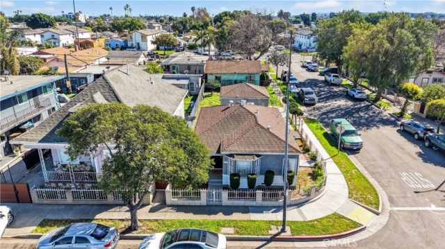 200 E Century Boulevard, Los Angeles, CA 90003