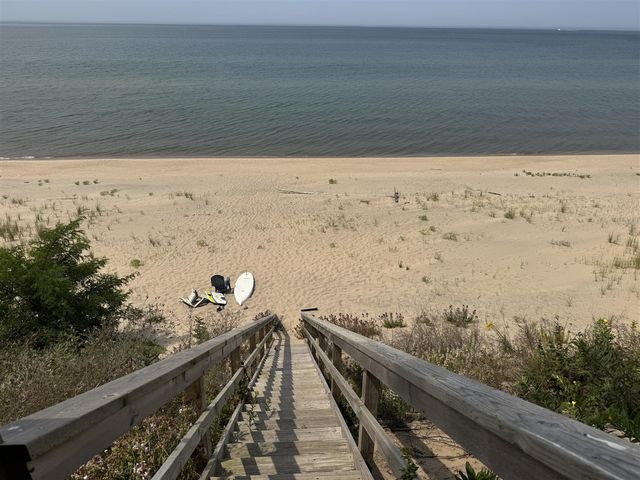 5285 N Lakeshore Drive, Holland, MI 49424