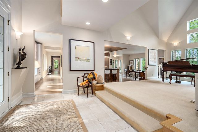 5285 N Lakeshore Drive, Holland, MI 49424