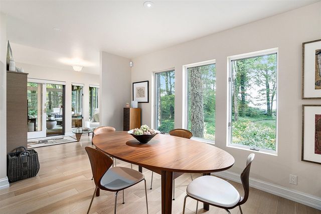 5285 N Lakeshore Drive, Holland, MI 49424