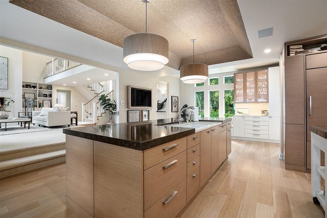 5285 N Lakeshore Drive, Holland, MI 49424