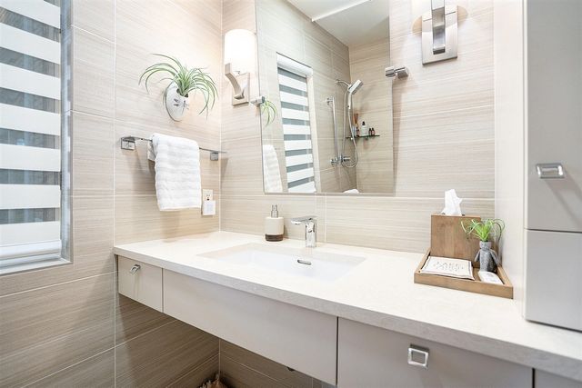 5285 N Lakeshore Drive, Holland, MI 49424