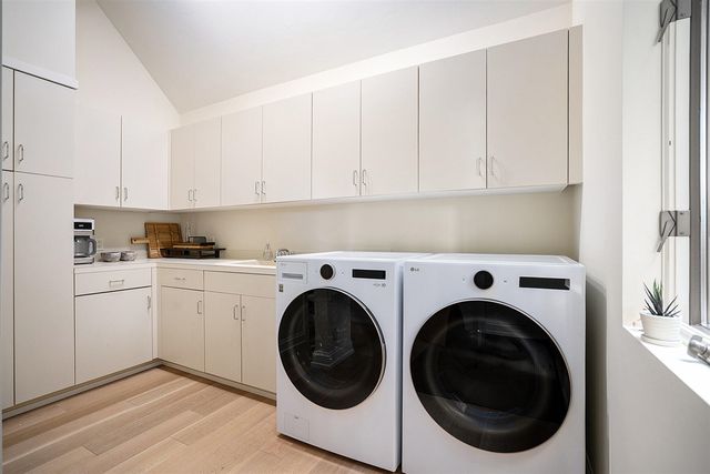 5285 N Lakeshore Drive, Holland, MI 49424