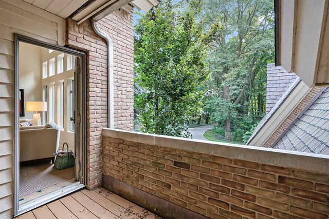 5285 N Lakeshore Drive, Holland, MI 49424