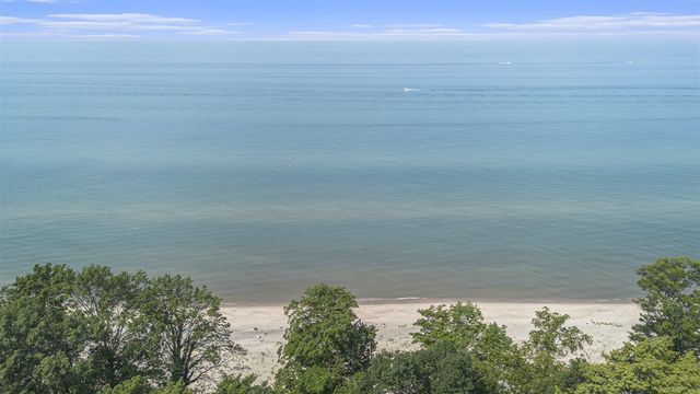 5285 N Lakeshore Drive, Holland, MI 49424