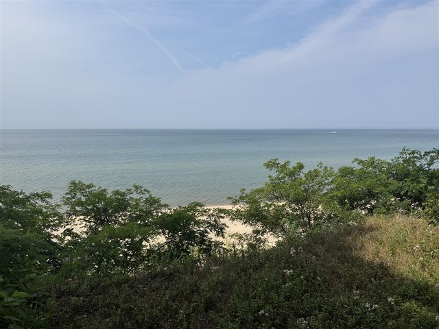 5285 N Lakeshore Drive, Holland, MI 49424