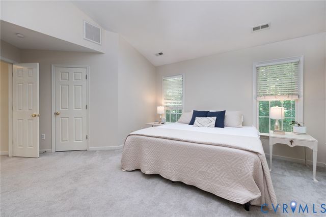 15112 Fox Grove Ln, Midlothian, VA 23112