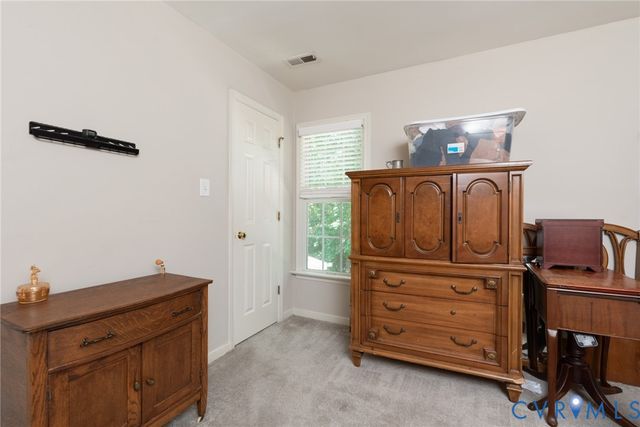 15112 Fox Grove Ln, Midlothian, VA 23112