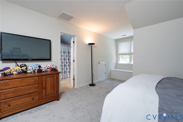 15112 Fox Grove Ln, Midlothian, VA 23112