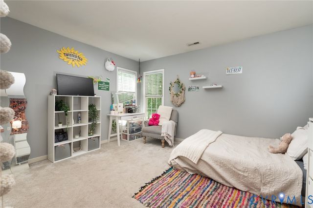15112 Fox Grove Ln, Midlothian, VA 23112