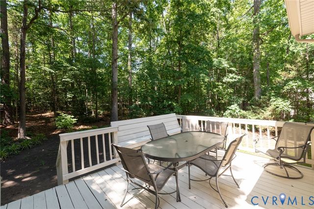 15112 Fox Grove Ln, Midlothian, VA 23112