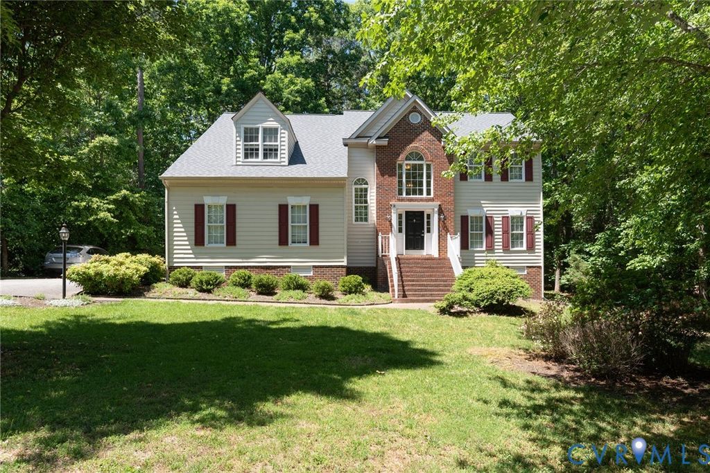 15112 Fox Grove Ln, Midlothian, VA 23112