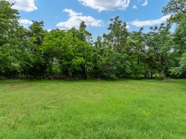 1116 Elm Street, Waco, TX 76704