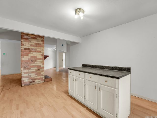 9222 GRAVELY POINT ST, San Antonio, TX 78254