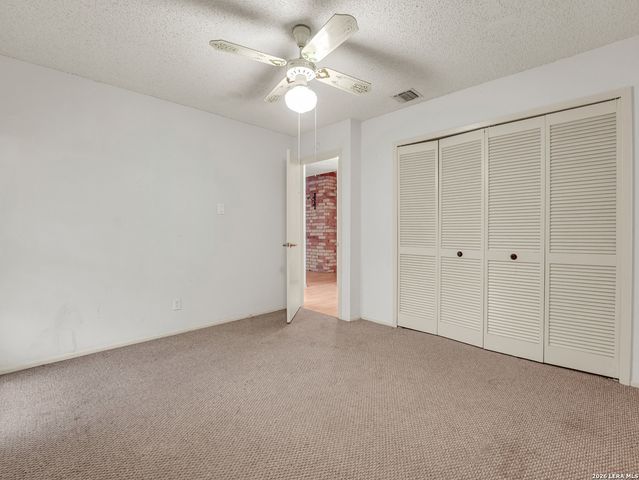 9222 GRAVELY POINT ST, San Antonio, TX 78254