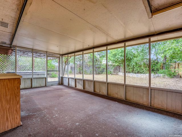 9222 GRAVELY POINT ST, San Antonio, TX 78254