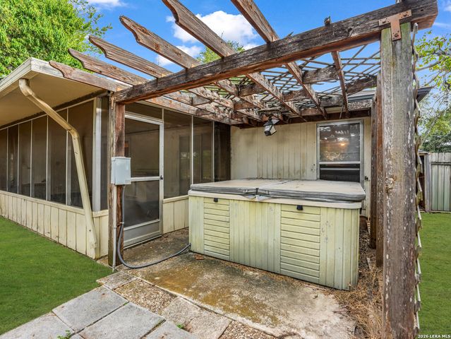 9222 GRAVELY POINT ST, San Antonio, TX 78254