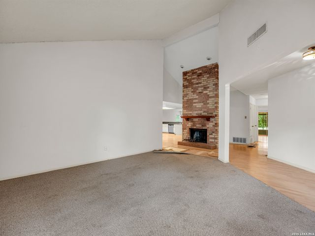 9222 GRAVELY POINT ST, San Antonio, TX 78254