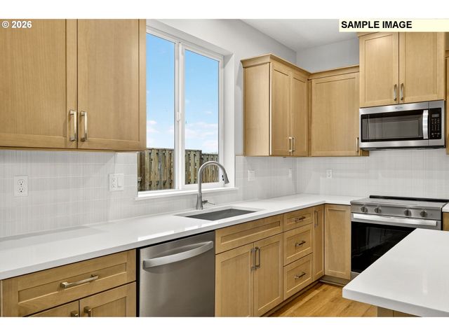 2248 E OTTER Loop 54, La Center, WA 98629