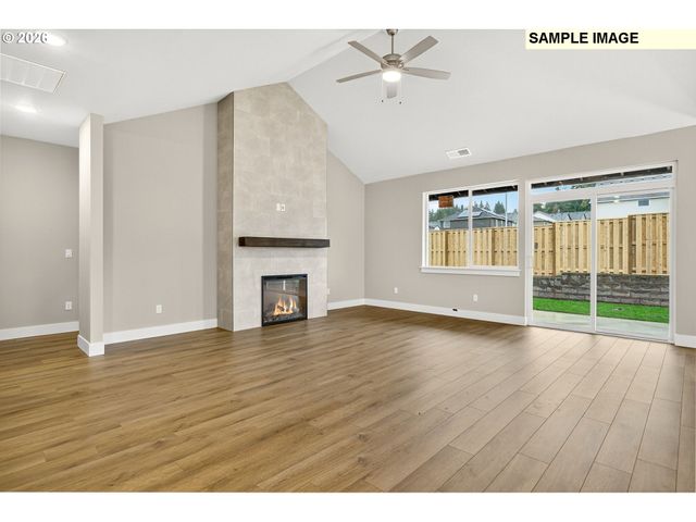 2248 E OTTER Loop 54, La Center, WA 98629