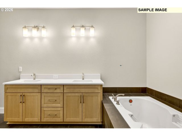 2248 E OTTER Loop 54, La Center, WA 98629