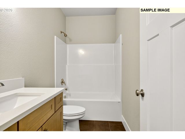 2248 E OTTER Loop 54, La Center, WA 98629