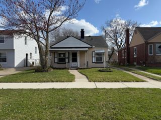17728 Toepfer Drive, Eastpointe City, MI 48021