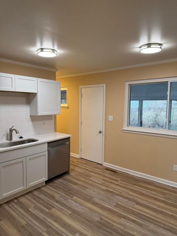 1743 Kermit Avenue, Columbus, OH 43207