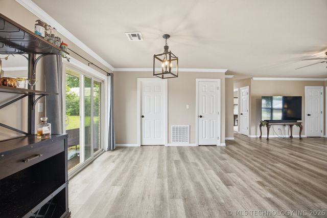 2122 N 11th, Mcalester, OK 74501