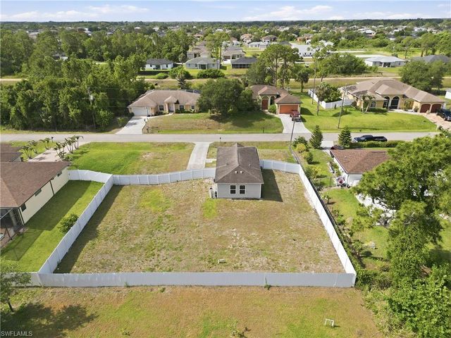 3824 17th ST W, Lehigh Acres, FL 33971