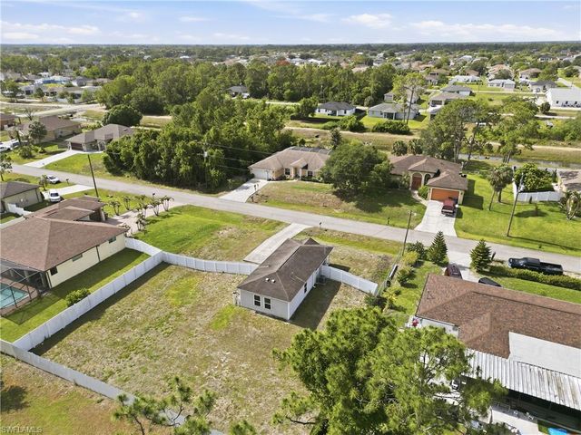 3824 17th ST W, Lehigh Acres, FL 33971