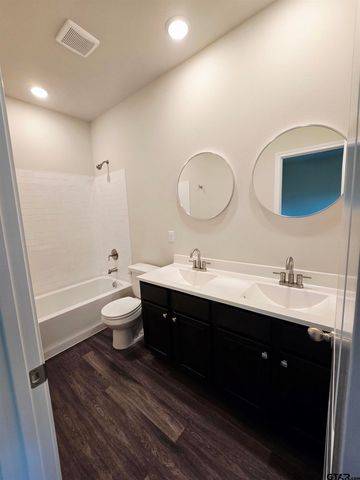 316 Erica Way, Lindale, TX 75771