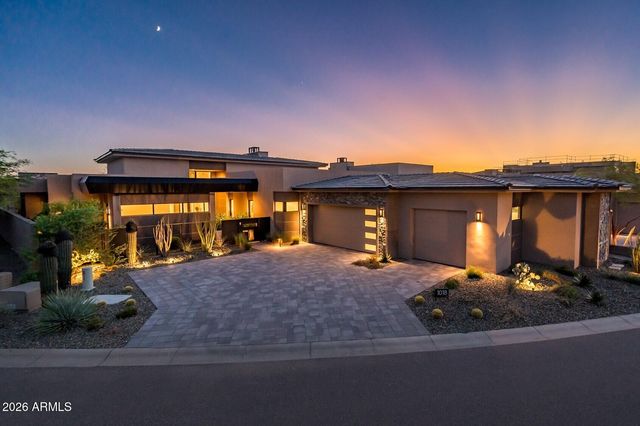 37200 N CAVE CREEK Road 1018, Scottsdale, AZ 85262