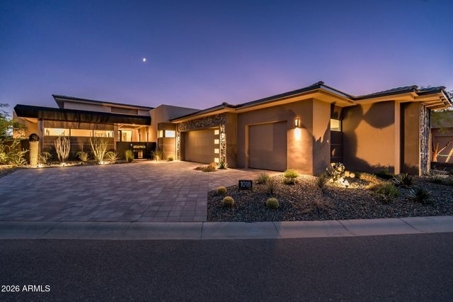 37200 N CAVE CREEK Road 1018, Scottsdale, AZ 85262