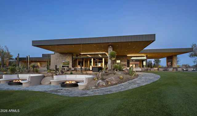 37200 N CAVE CREEK Road 1018, Scottsdale, AZ 85262
