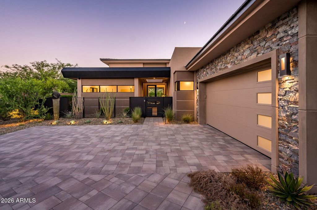 37200 N CAVE CREEK Road 1018, Scottsdale, AZ 85262 — photo 2