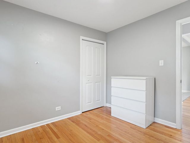 240 N Park Drive, Glenwood, IL 60425