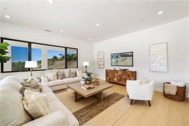 2027 Via Monserate, Fallbrook, CA 92028