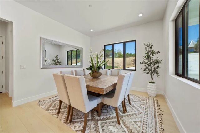 2027 Via Monserate, Fallbrook, CA 92028