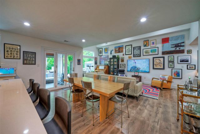 8302 Reeda LN, Austin, TX 78757