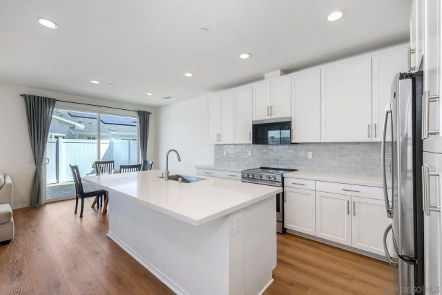 7700 Jasmine Court, Santee, CA 92071