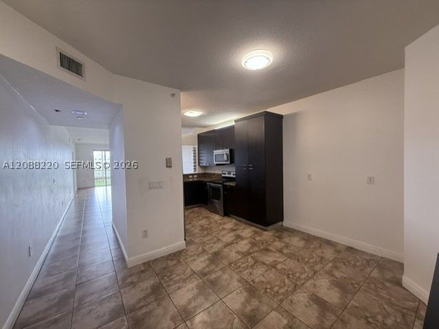 10730 NW 66th St 403, Doral, FL 33178