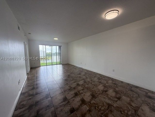 10730 NW 66th St 403, Doral, FL 33178