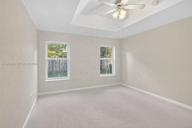 14125 S Cypress Cove Cir, Davie, FL 33325