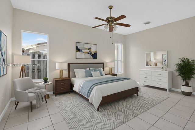 14125 S Cypress Cove Cir, Davie, FL 33325