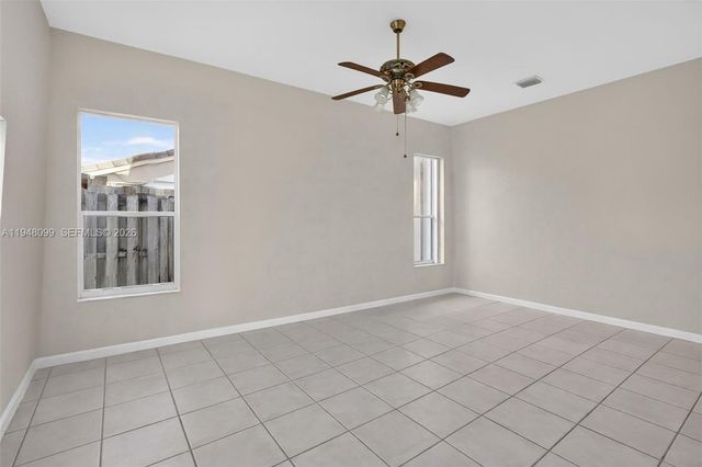 14125 S Cypress Cove Cir, Davie, FL 33325