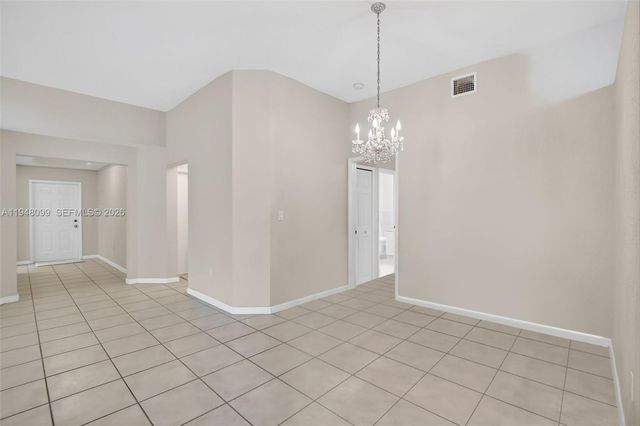 14125 S Cypress Cove Cir, Davie, FL 33325