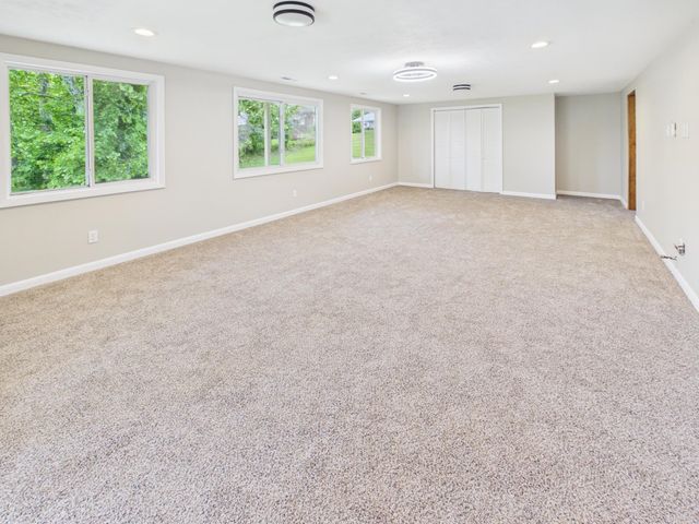 78 Nickel Plate Drive, Huntington, WV 25705